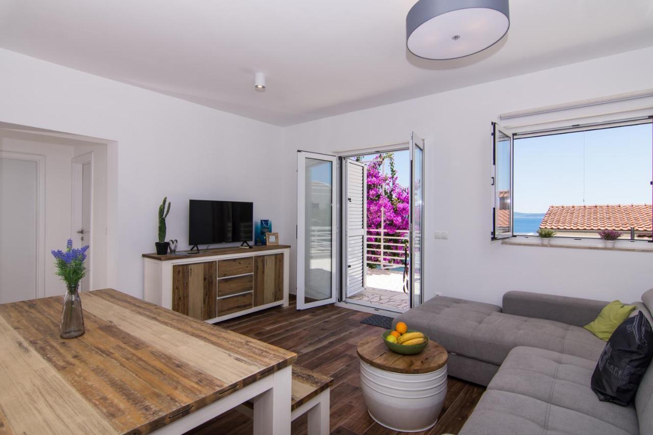 Apartments Lumini Trogir Exterior photo