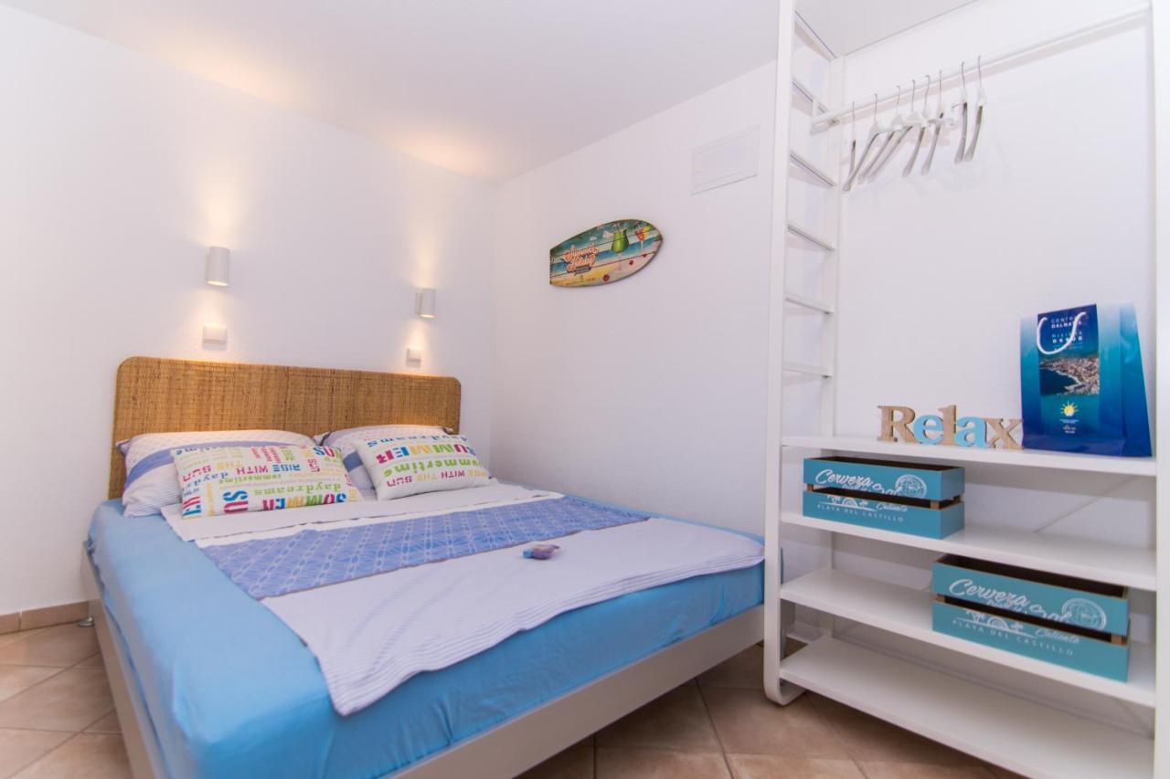 Apartments Lumini Trogir Exterior photo